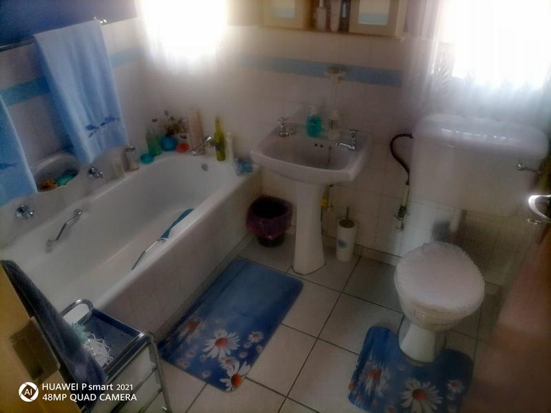 3 Bedroom Property for Sale in Vaalpark Free State